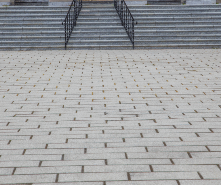 شركة تركيب انترلوك في ام القيوين