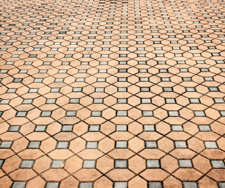 شركة تركيب انترلوك في الشارقة